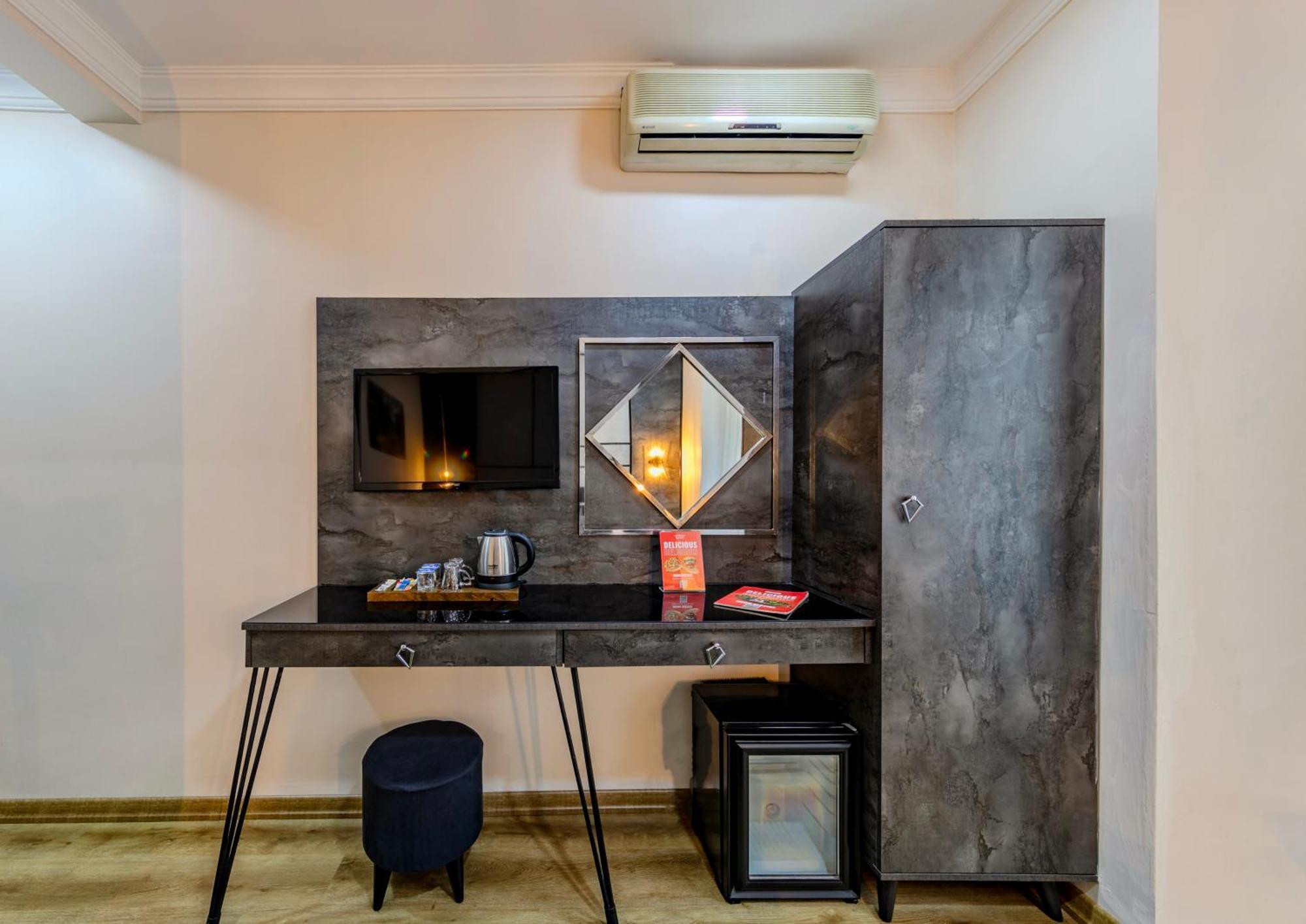 La Pazza Suites Istanbul Eksteriør bilde