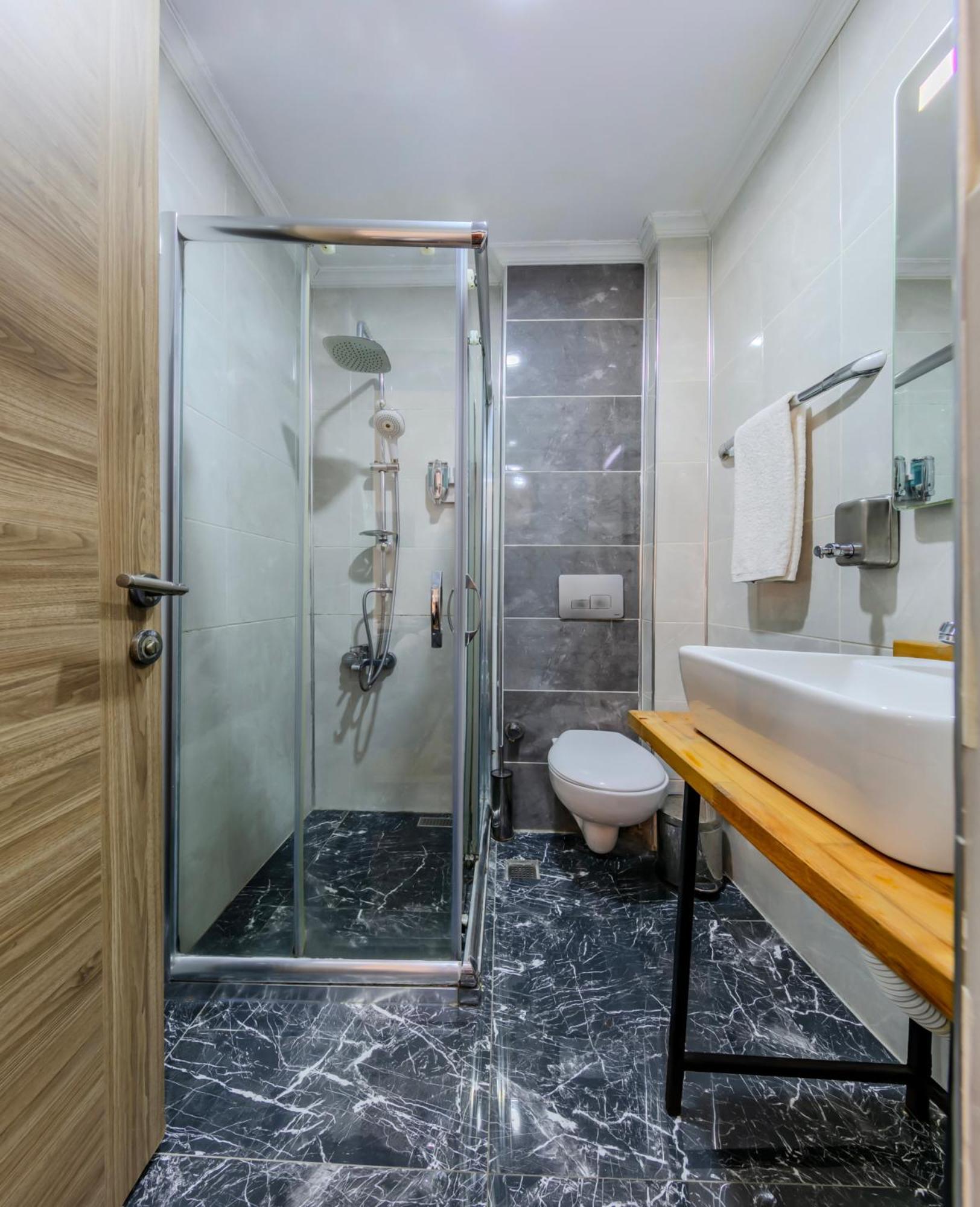 La Pazza Suites Istanbul Eksteriør bilde