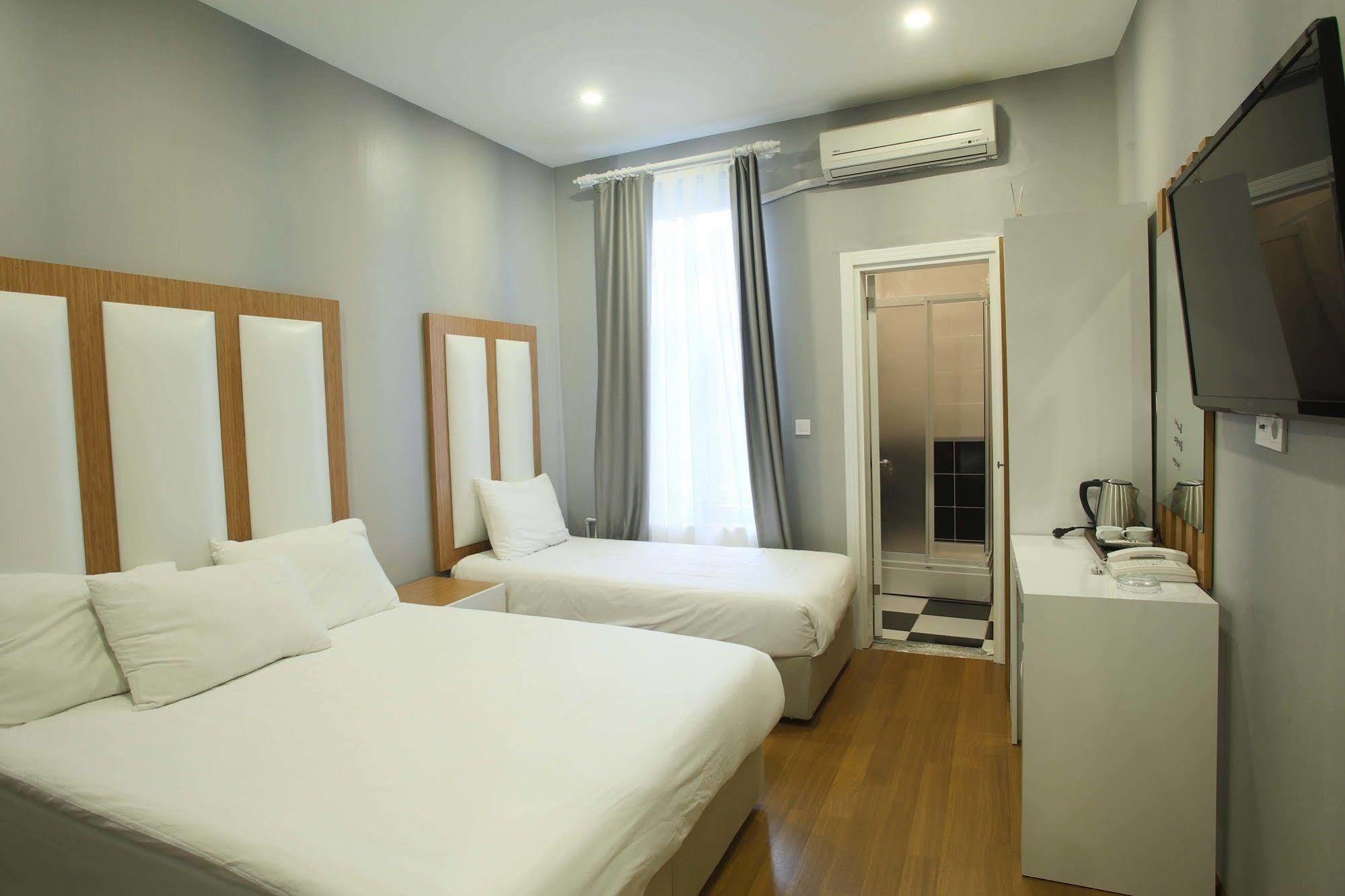 La Pazza Suites Istanbul Eksteriør bilde