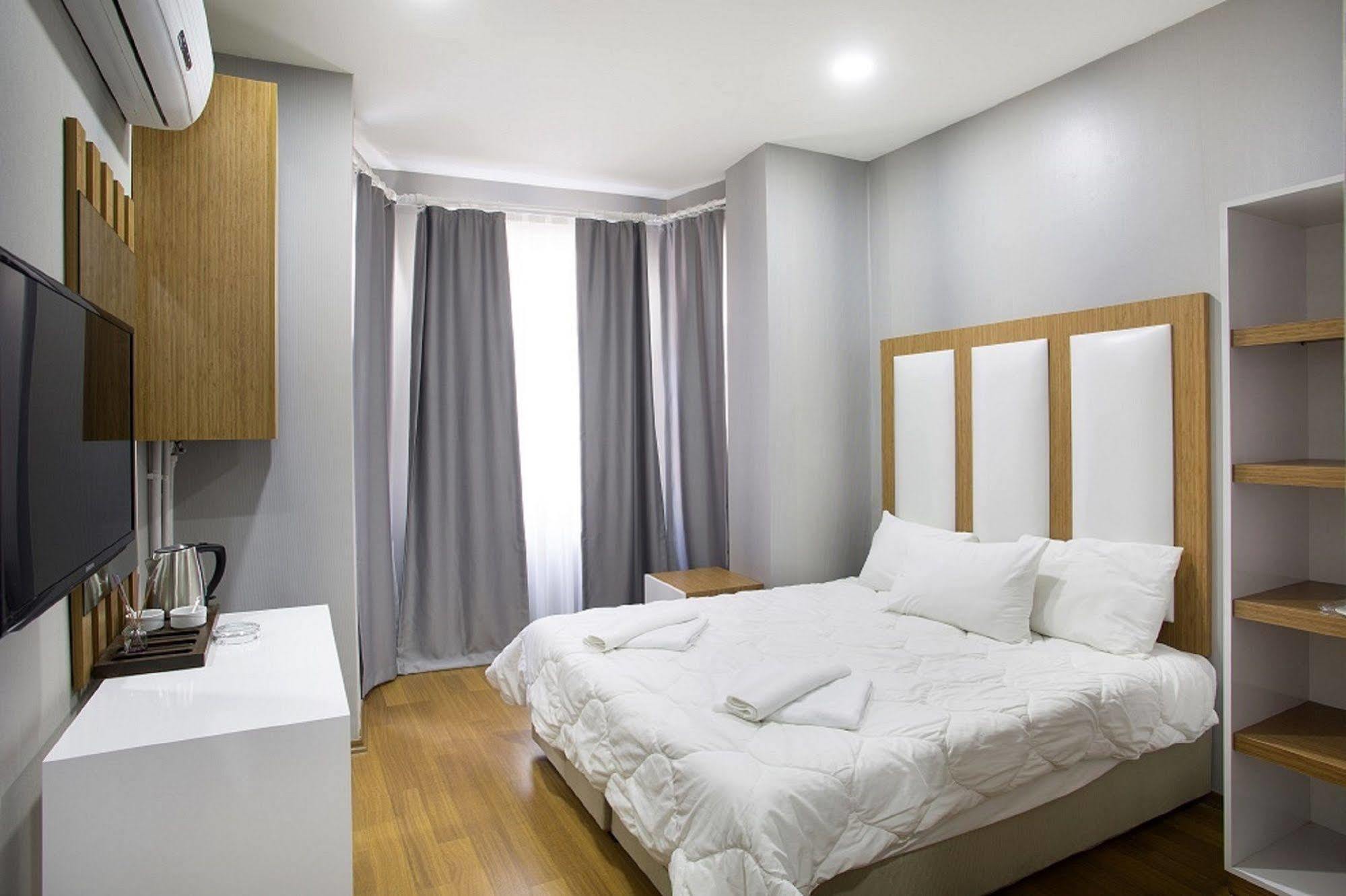 La Pazza Suites Istanbul Eksteriør bilde