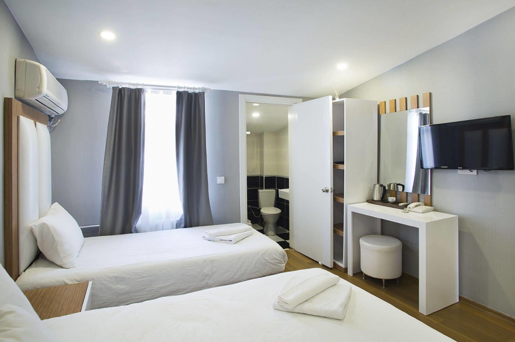 La Pazza Suites Istanbul Eksteriør bilde